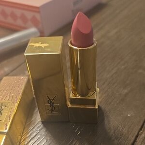 Yves Saint Laurent Lipstick